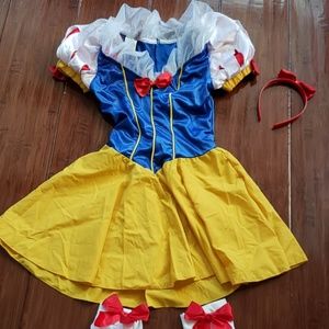 Snow White Costume